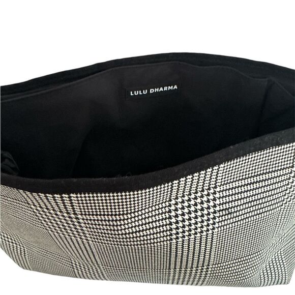 Lulu Dharma Tote Bag Fabric NWT - Picture 2 of 4